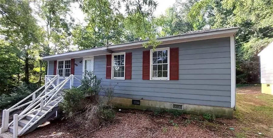 205 Greenbriar Road, Greensboro, NC 27405 - Image #2