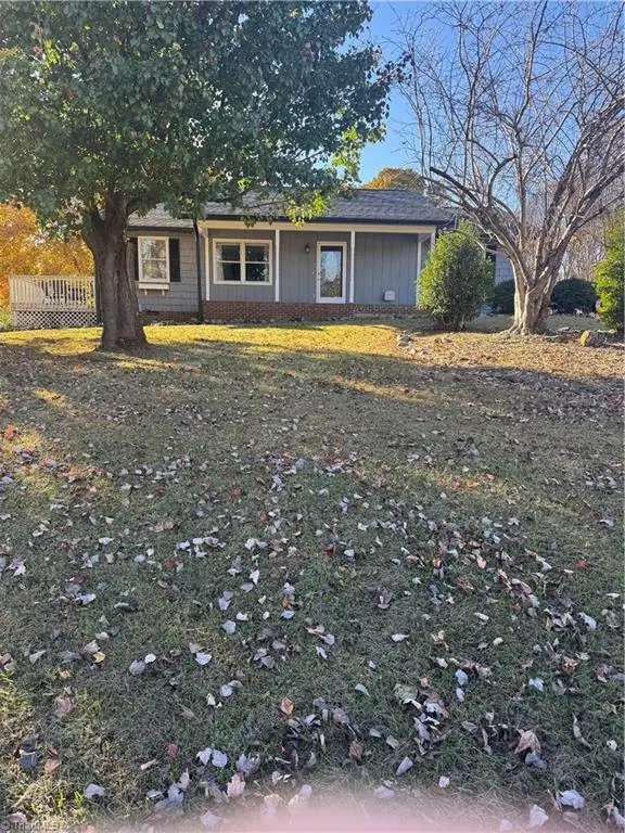 152 Wall Avenue, Thomasville, NC 27360