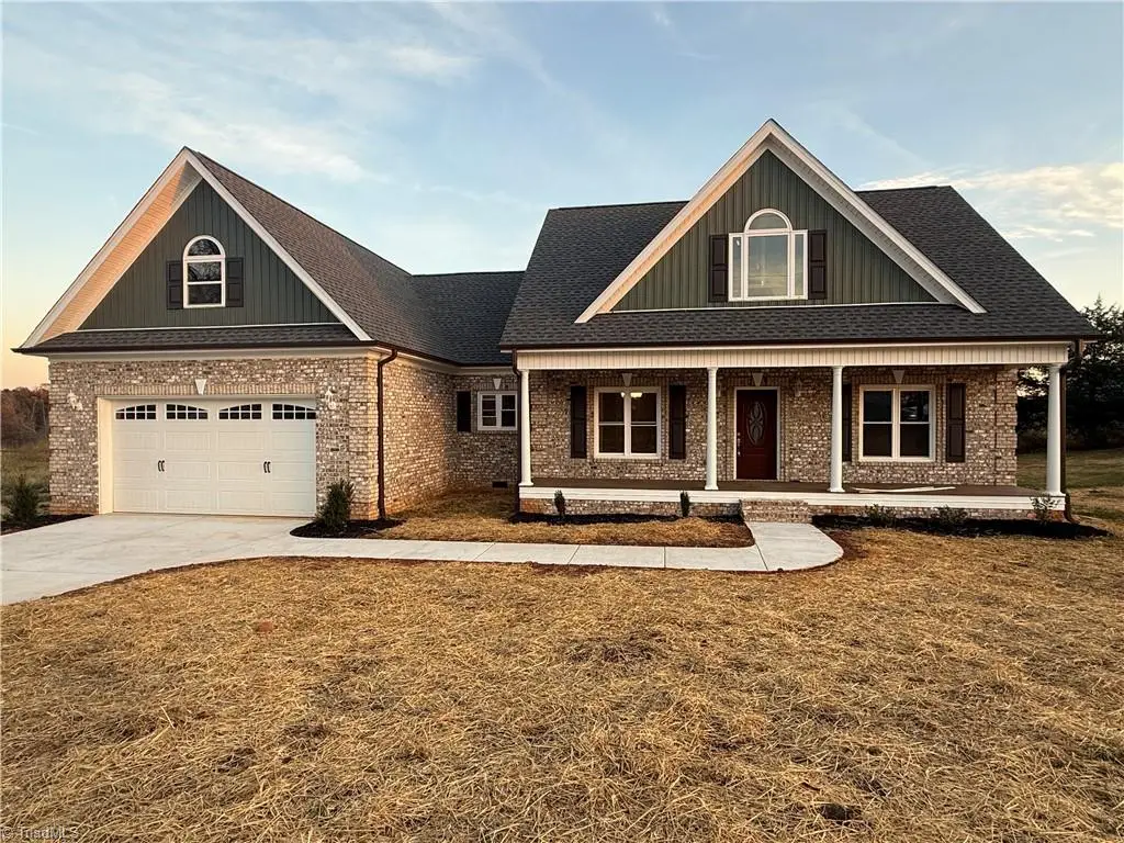1622 Country Club Road, Yadkinville, NC 27055 - Image #1