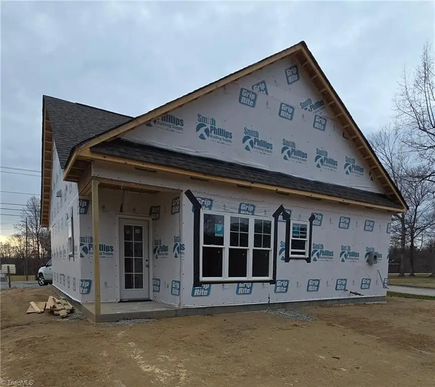 1376 Piedmont Drive, Lexington, NC 27295 - Image #2