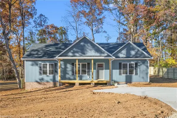 1931 Henry Road, Graham, NC 27253