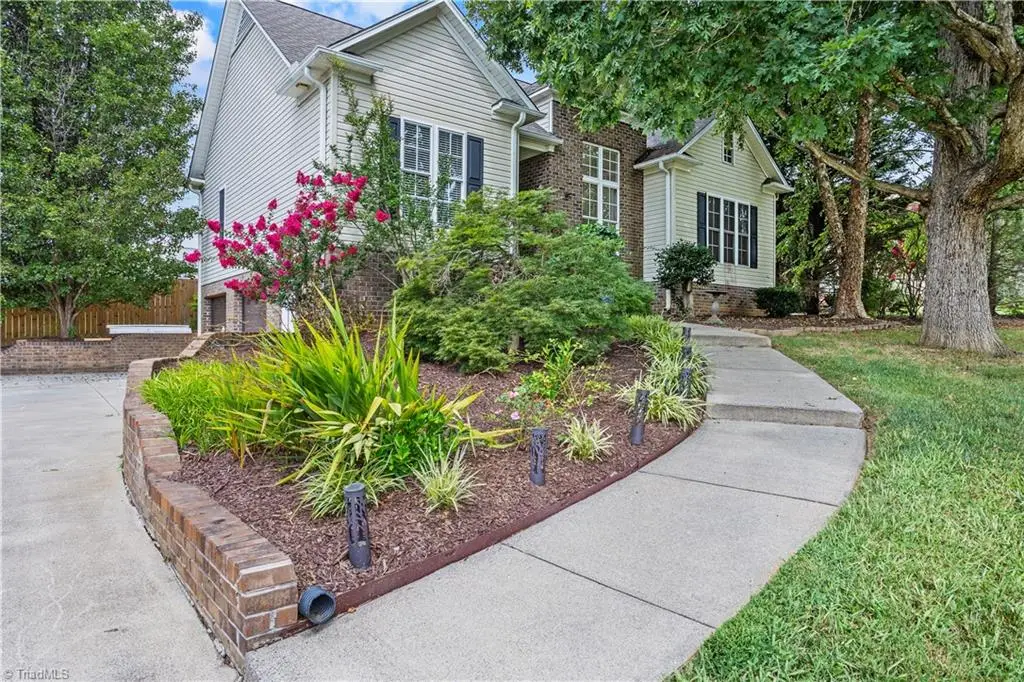 300 Ridge Drive, Lexington, NC 27295 - Image #1