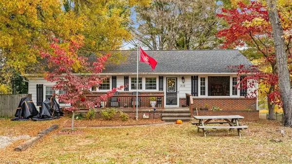 210 W King Street, King, NC 27021