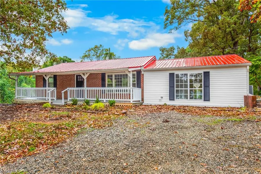 2774 Valleyspring Road, Kernersville, NC 27284 - Image #3