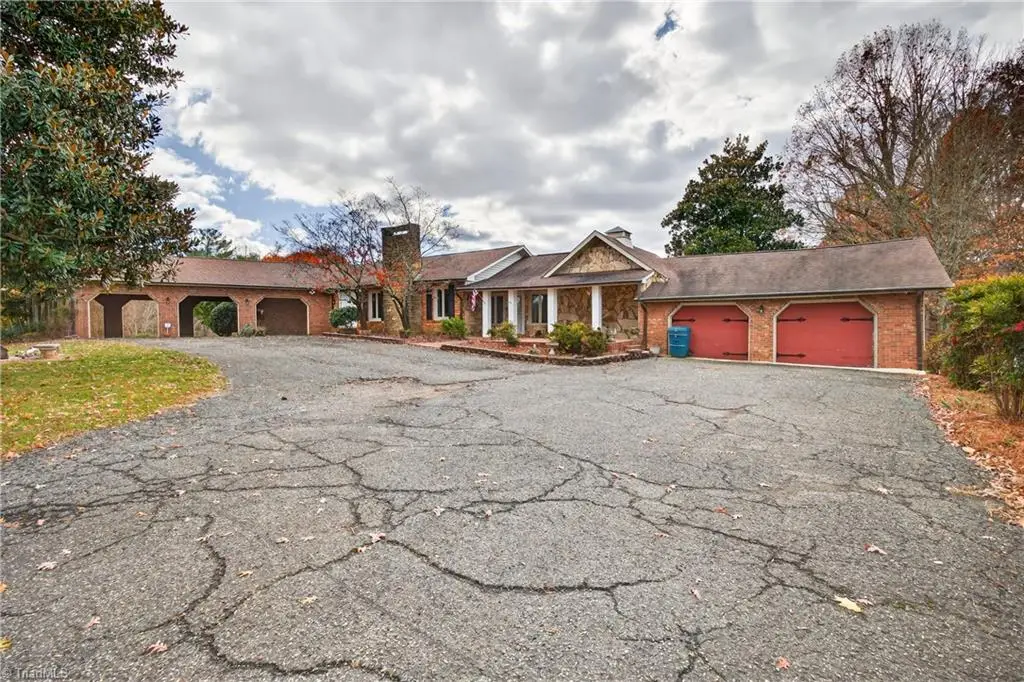 950 Dodson Mill Road, Pilot Mountain, NC 27041 - Image #1