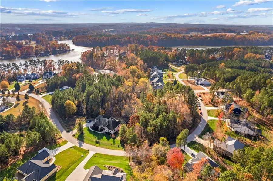 589 Sunset Pointe Drive, Salisbury, NC 28146 - Image #2