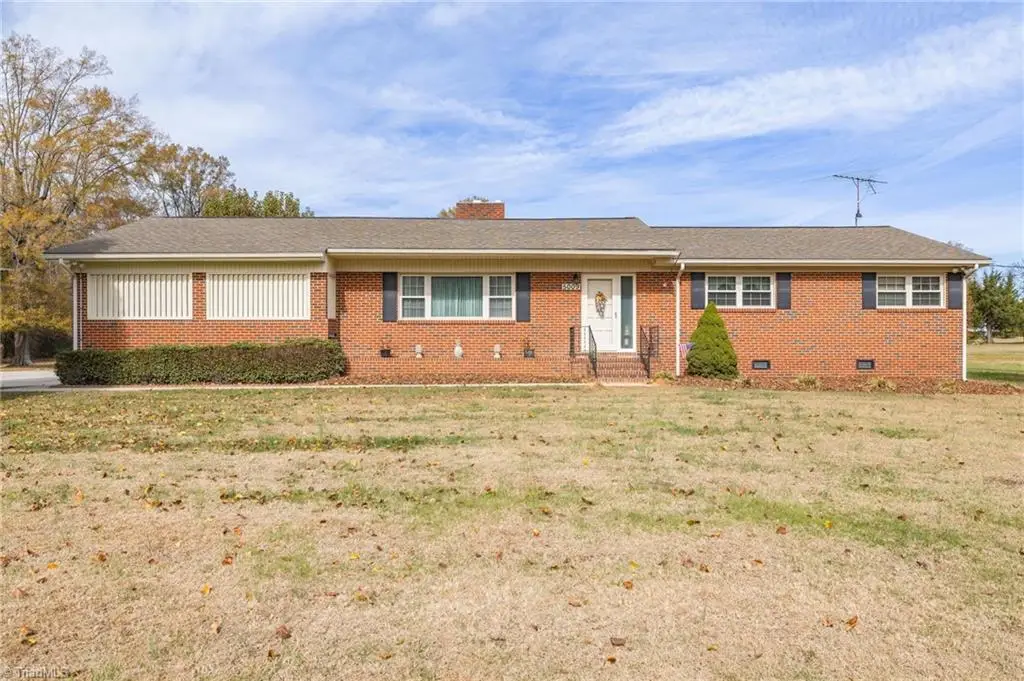 5009 Wainwright Road, McLeansville, NC 27301 - Image #1