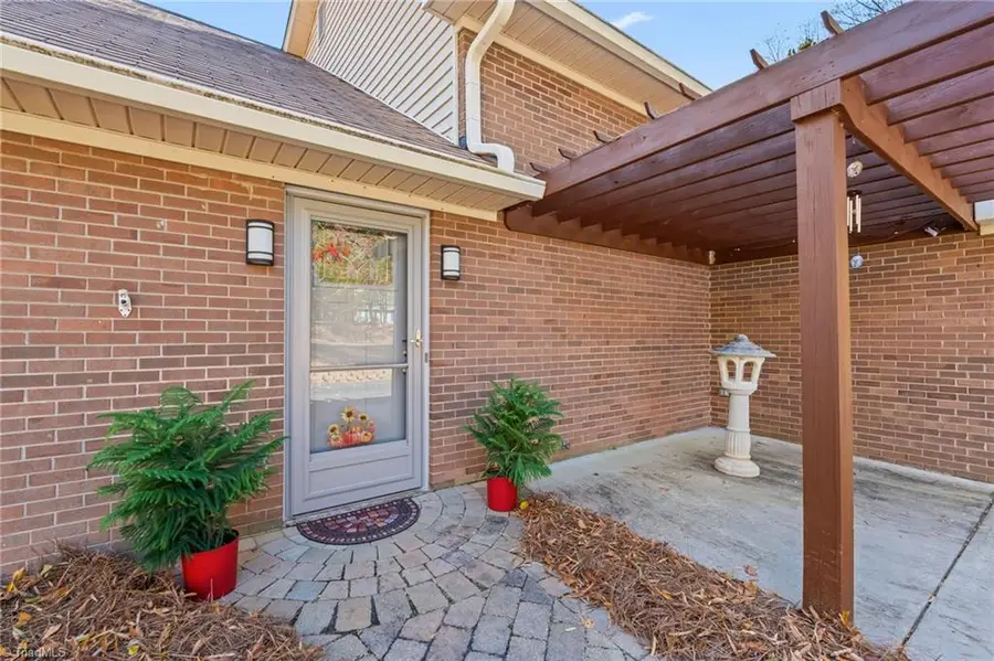 1428 Woodford Road, Lewisville, NC 27023 - Image #3