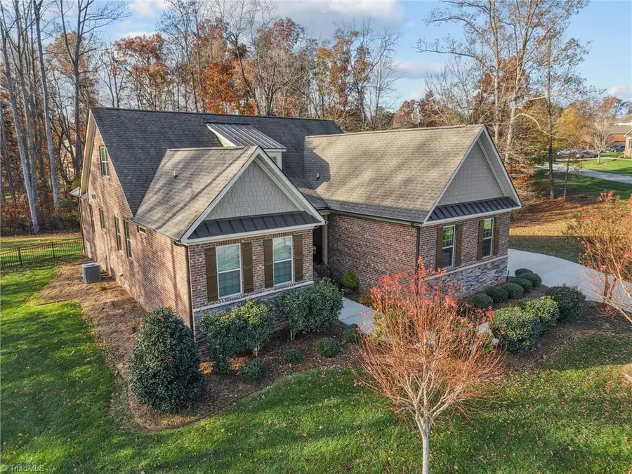 8811 Phillips Farm Road, Kernersville, NC 27284 - Image #2