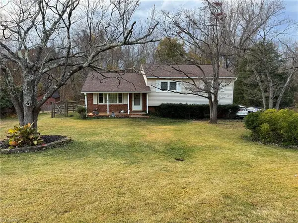 924 Sportsmans Drive, Winston-Salem, NC 27101