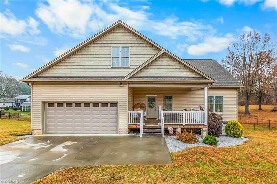 1880 Chestnut Grove Road, King, NC 27021 - Image #3