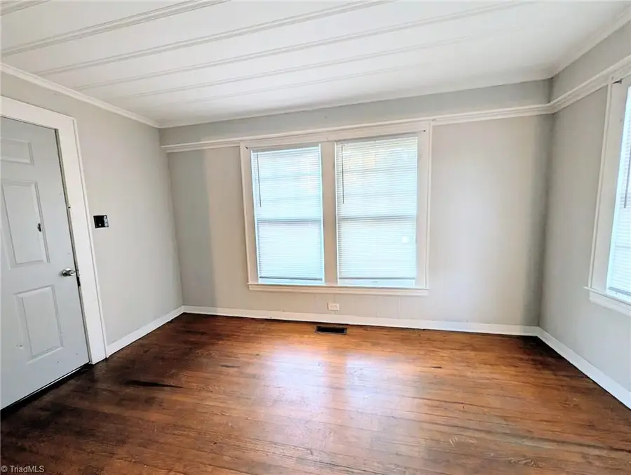 436 E Sprague Street, Winston Salem, NC 27127 - Image #2