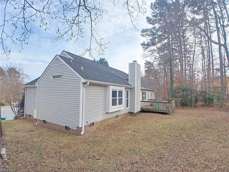 4034 Sherry Court, Jamestown, NC 27282 - Image #2