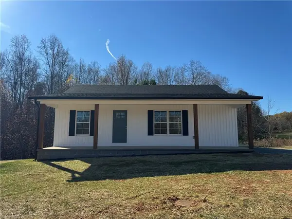208 Meadow Run Lane, Lexington, NC 27292