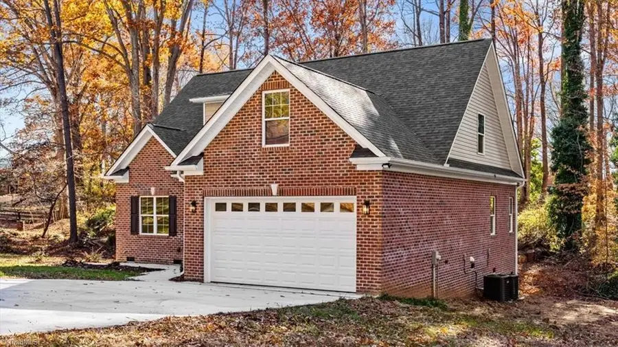 447 Lynnhaven Park Drive, Midway Township, NC 27107 - Image #3