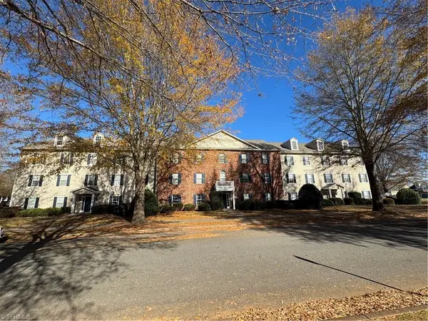 107 Oak Wind Drive #102, Advance, NC 27006