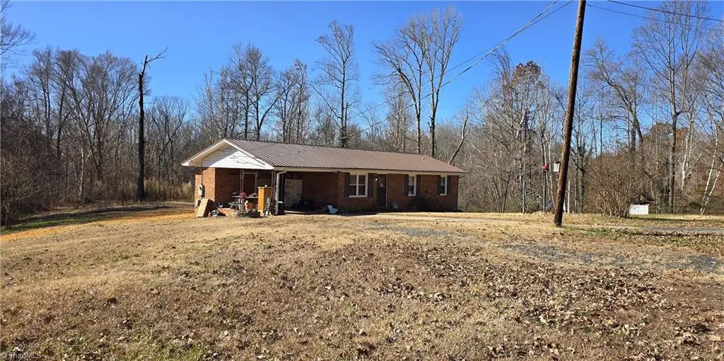 282 Elon Drive, Reidsville, NC 27320 - Image #1