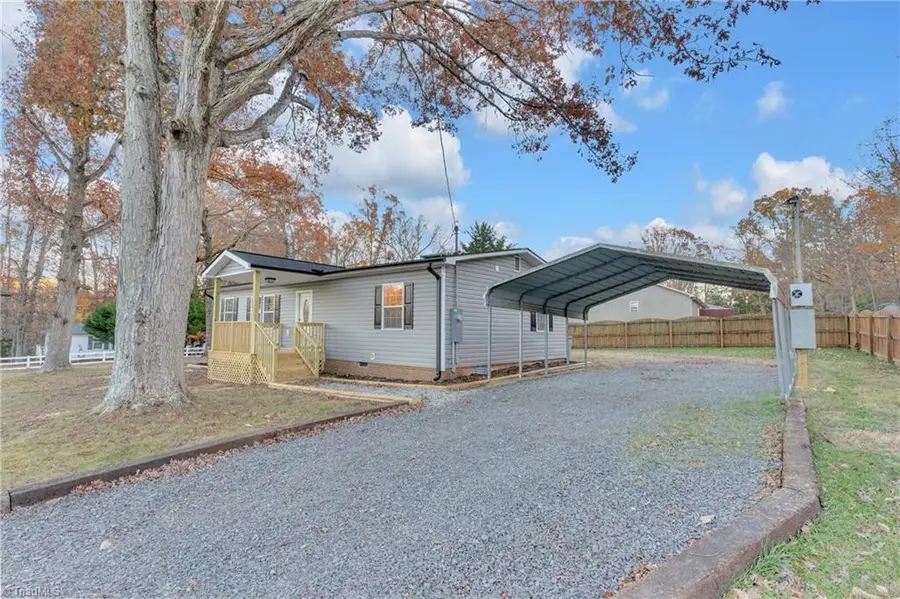 811 Sherwood Avenue, Asheboro, NC 27205 - Image #3