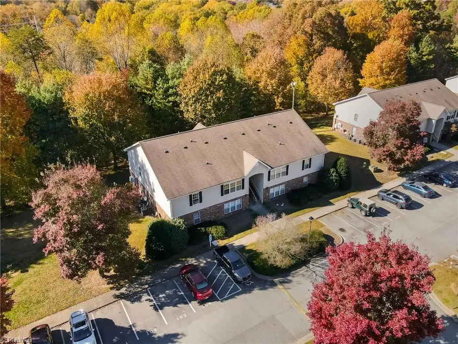 1905 Crest Hollow Drive #101, Winston Salem, NC 27127 - Image #3