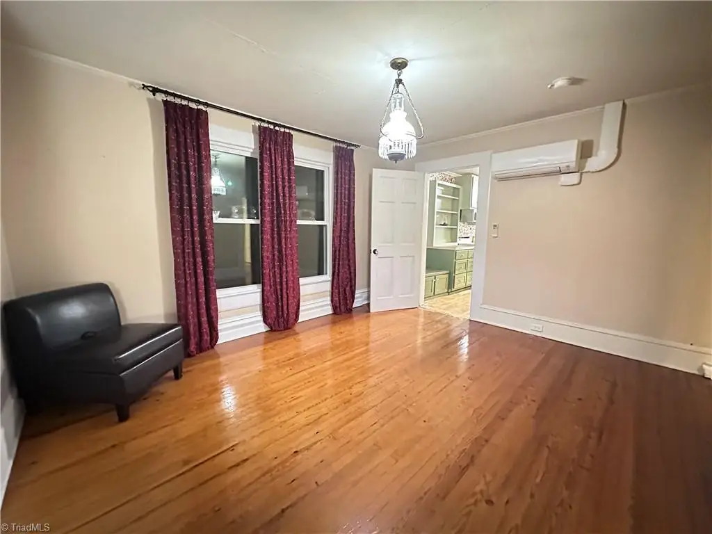 131 N Middleton Street, Robbins, NC 27325 - Image #1