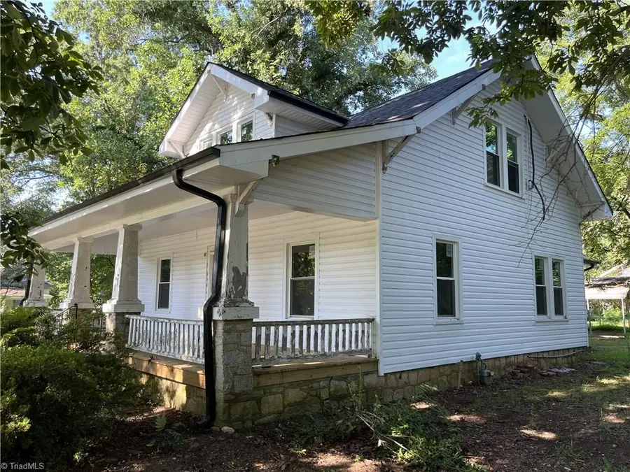 1418 Glenwood Avenue, Greensboro, NC 27403 - Image #2