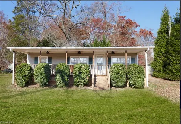 531 Lake Shore Avenue, Lexington, NC 27292