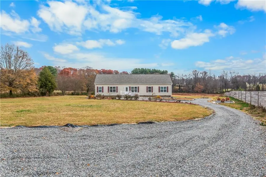 251 Palamino Trail, Dobson, NC 27017 - Image #2