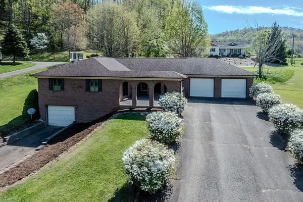 326 Mountain Valley Drive, West Jefferson, NC 28694