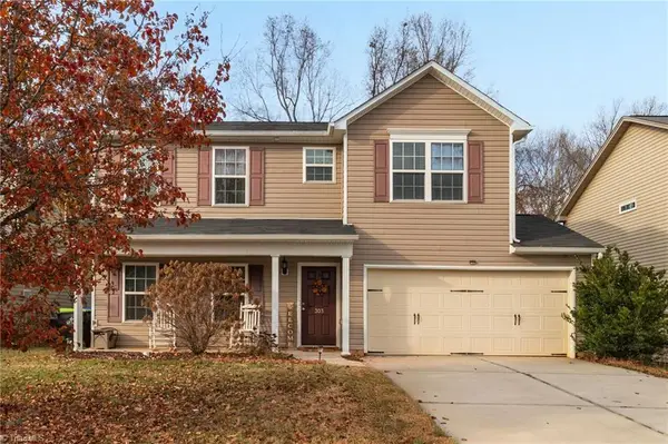303 Caden Village Circle, Lexington, NC 27295