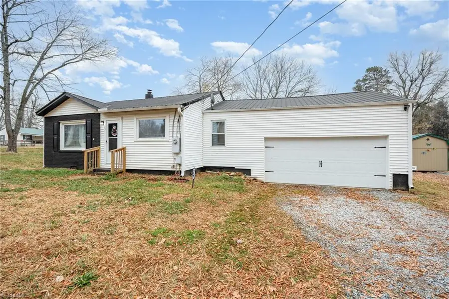 111 Coble Circle, Lexington, NC 27295 - Image #3
