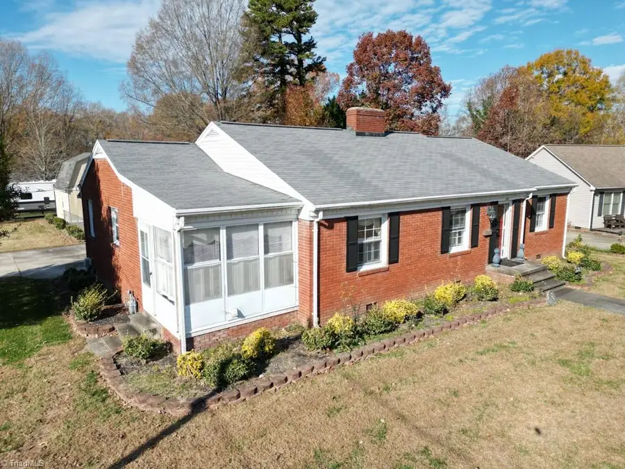 1104 Tarleton Avenue, Burlington, NC 27215 - Image #2