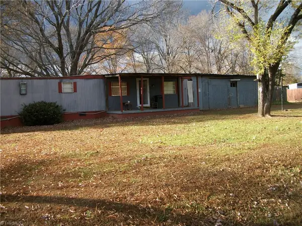 737 Summit Loop, Eden, NC 27288