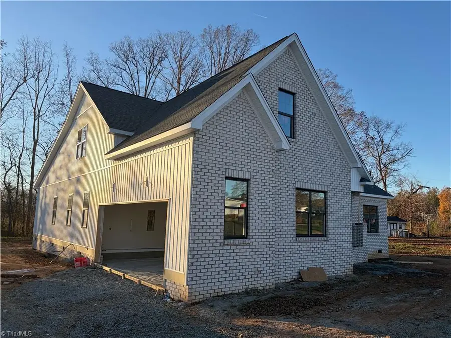 366 Lenalan Drive, Lexington, NC 27295 - Image #2