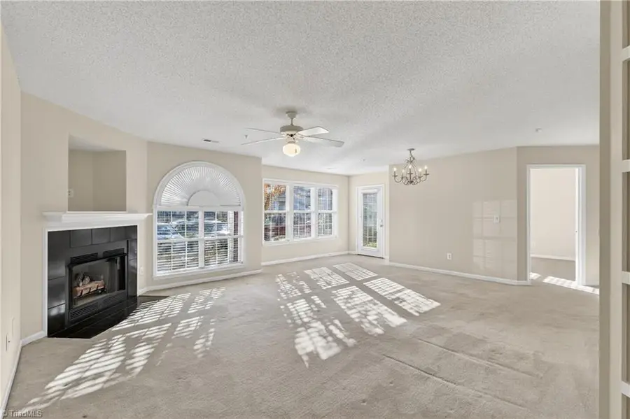 3706 Cotswold Terrace #1A, Greensboro, NC 27410 - Image #3