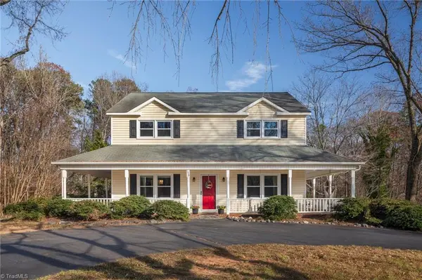 195 Winddrift Street, Winston-Salem, NC 27107