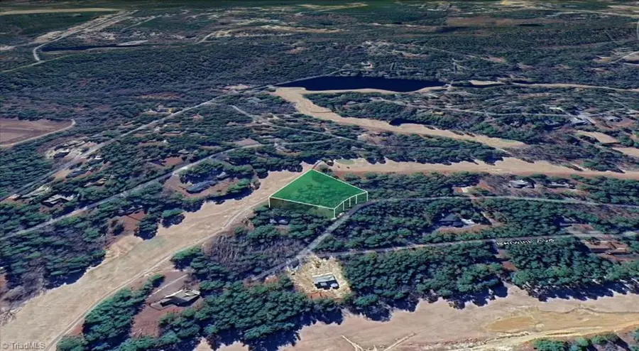 138 Cambridge Lane, West End, NC 27376 - Image #2