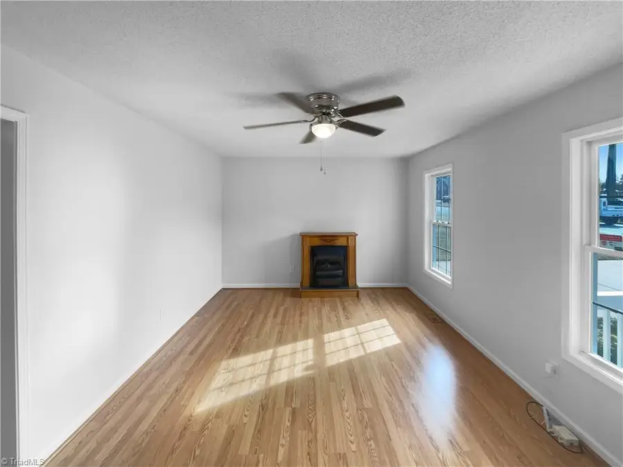 1119 Picard Street, Greensboro, NC 27405 - Image #2