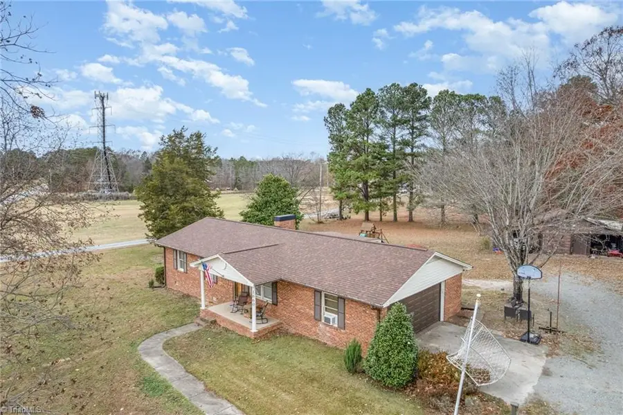 1660 Michael Road, Lexington, NC 27295 - Image #2