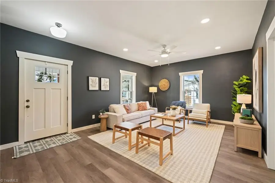 207 W Holt Street, Burlington, NC 27217 - Image #3