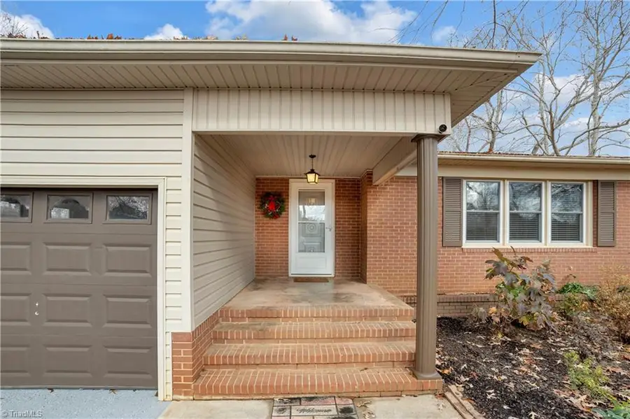 770 Hollingsworth Road, Randleman, NC 27317 - Image #2