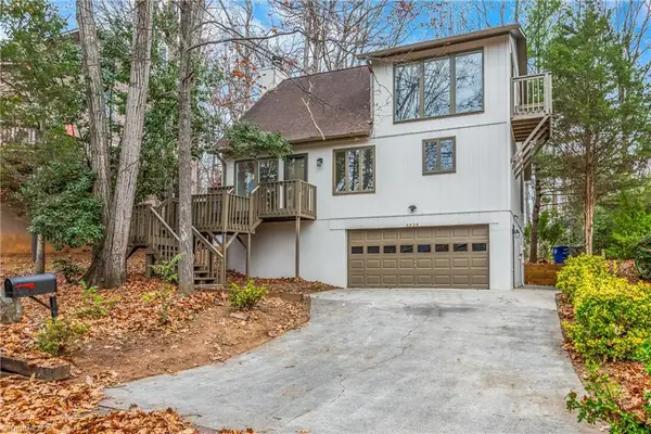 2625 Merry Oaks Trail, Winston-Salem, NC 27103