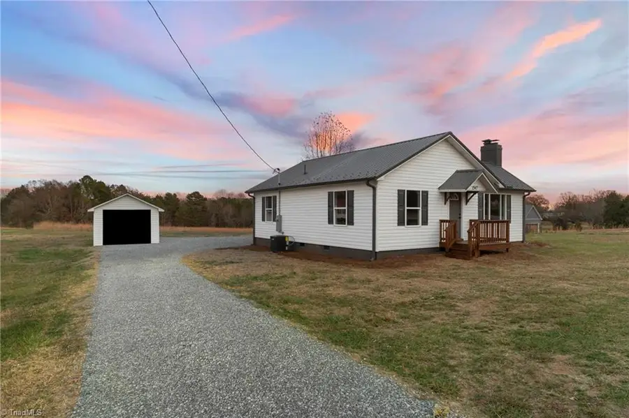 1547 Haden Grove Church Road, Boone, NC 27299 - Image #2