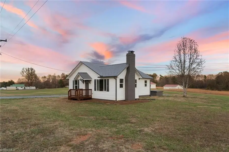 1547 Haden Grove Church Road, Boone, NC 27299 - Image #3