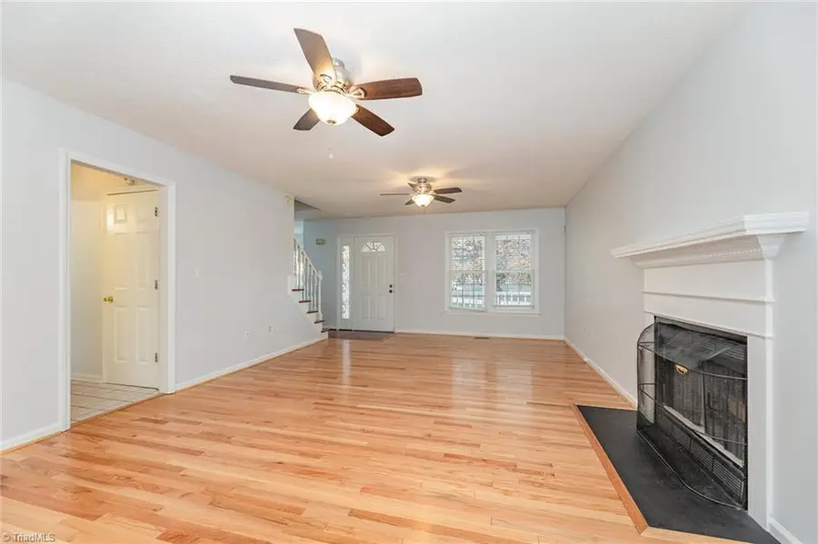 228 Creeksedge Court, Winston Salem, NC 27105 - Image #3