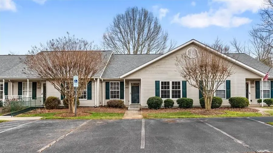 142 Wesley Harris Circle, Greensboro, NC 27455 - Image #2