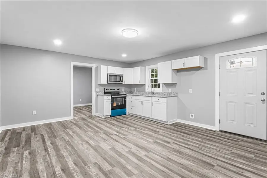 424 Rocky Knoll Road, Greensboro, NC 27406 - Image #3