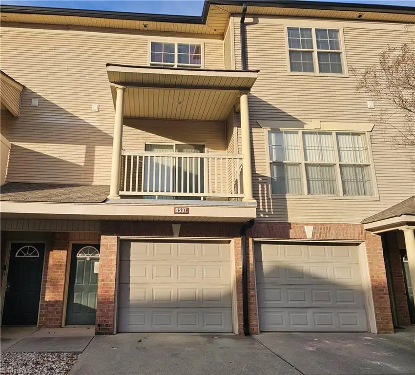 6537 Quarterbridge Lane, Charlotte, NC 28262 - Image #1