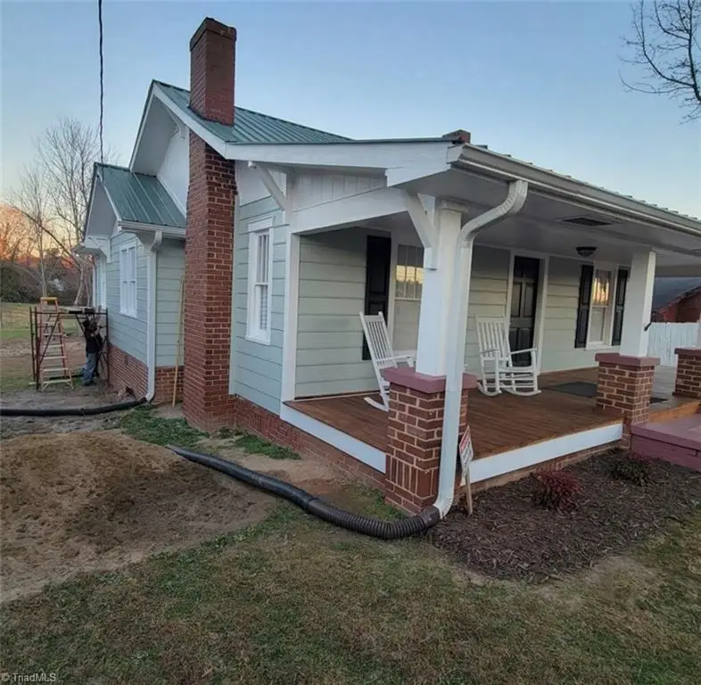 818 W Lebanon Street, Mount Airy, NC 27030 - Image #3