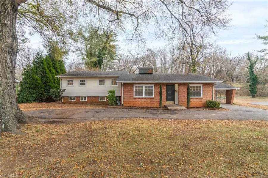 5251 Silas Creek Parkway, Winston Salem, NC 27106 - #2