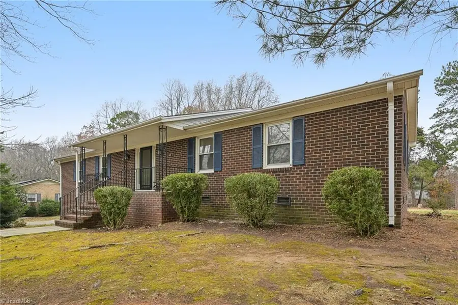 4407 Bromley Drive, Greensboro, NC 27406 - #2